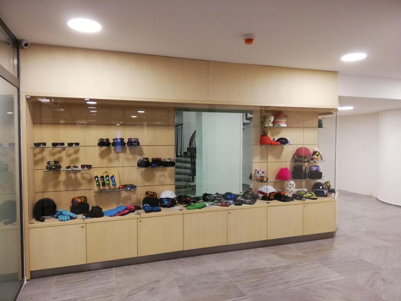 Hotel Sorea Snp ديمانوفْشكا دولِنا المظهر الخارجي الصورة