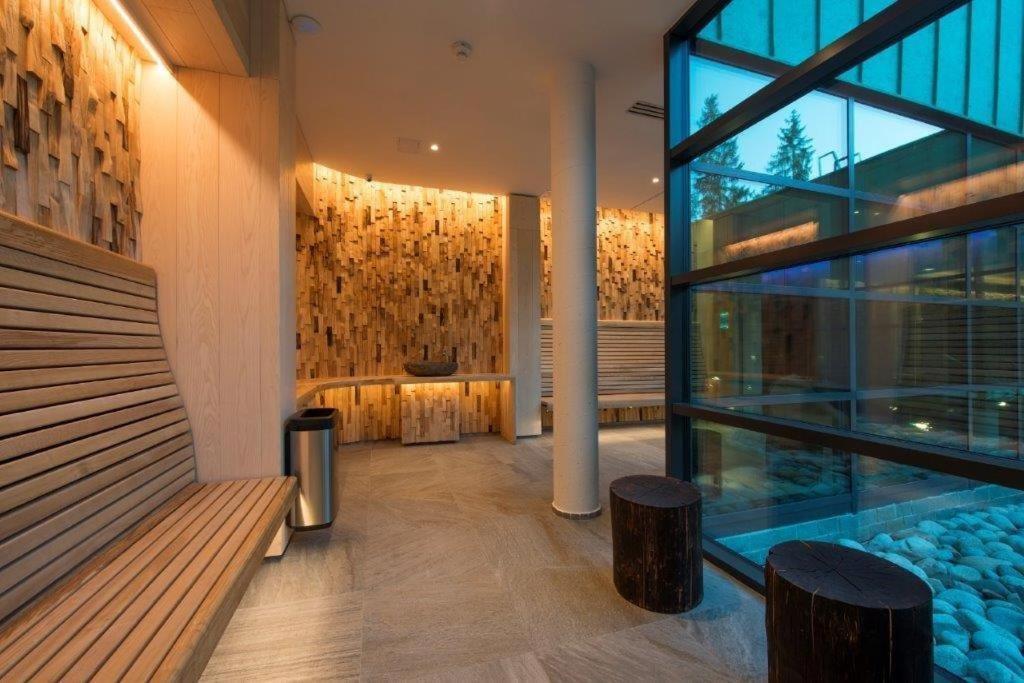Hotel Sorea Snp ديمانوفْشكا دولِنا المظهر الخارجي الصورة